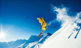 爆料滑雪视频大全最新,揭秘最新爆料视频大全精彩瞬间